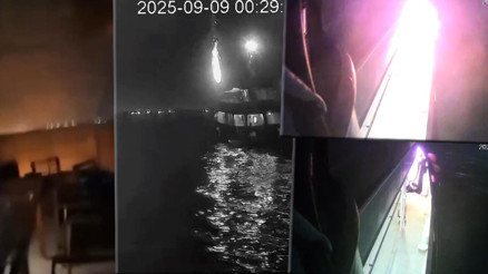 Küresel Sumud Filosuna ait tekneye dron saldırısı Geminin bir kısmı alev aldı