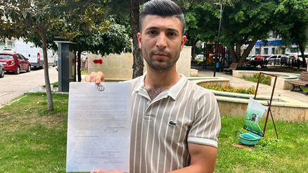 Eşine otogarda sürpriz yaptı, işinden oldu | Hanımcılık kazandı, ben işsiz kaldım Eşine otogarda sürpriz yaptı, işinden oldu | Hanımcılık kazandı, ben işsiz kaldım