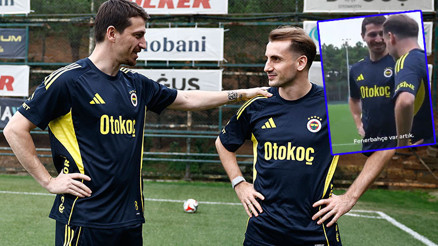 Mert Hakan Yandaş ve Kerem Aktürkoğlu buluşması gerçekleşti İşte Fenerbahçe’ye transferi sonrası ilk diyalog Mert Hakan Yandaş ve Kerem Aktürkoğlu buluşması gerçekleşti İşte Fenerbahçe’ye transferi sonrası ilk diyalog