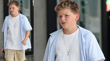 Babası ona bir spor ayakkabıyı bile çok görmüştü... Ünlü yıldızın üvey oğlunun alışveriş sevincine gölge düştü... Açık giyindin, senin yerine o çocuk utandı