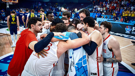 12 Dev Adam final hedefiyle sahaya çıkacak