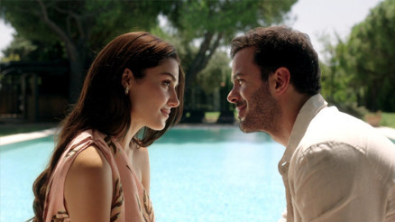 Aşk ve Gözyaşı dizisi ne zaman başlıyor Barış Arduç ve Hande Erçelin başrollerini paylaştığı Aşk ve Gözyaşı filminin 1. bölüm tarihi belli oldu