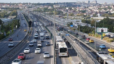 Son dakika: İstanbul’da toplu taşımaya zam Mavi kart, öğrenci abonmanlık, okul servis ücretleri... İşte yeni fiyatlar