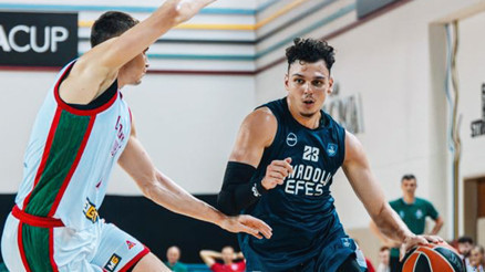 Anadolu Efes 84-88 Lokomotiv Kuban