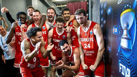 Devler gönlümüze taht kurdu