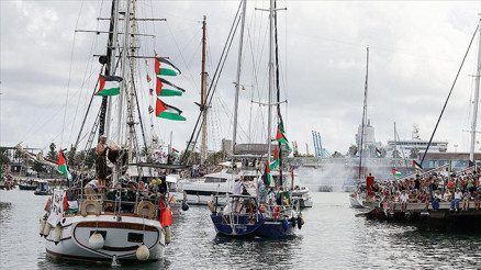 Onlarca Türk Sumud Filosuna destek için Tunusa gitti: Büyükelçi Demircandan destek açıklaması