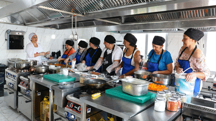 Kadınlar aşçılık hayaline kavuşuyor