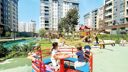 Miniklerin sınıfı siteye geldi