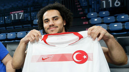 Shane Larkin milli takımı bıraktı mı, neden bıraktı Sosyal medya hesabından duygusal paylaşım Shane Larkin milli takımı bıraktı mı, neden bıraktı Sosyal medya hesabından duygusal paylaşım