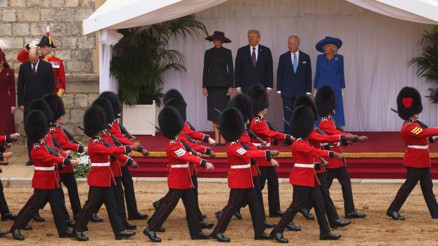 Trumpa İngilterede resmi törenli karşılama