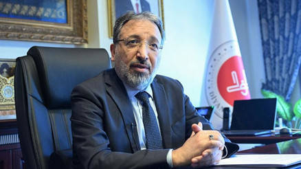 Son dakika... Diyanet İşler Başkanlığına Safi Arpaguş atandı