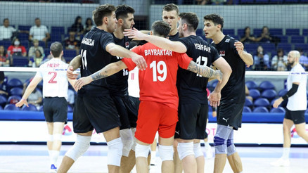 Türkiye - Hollanda voleybol maçı ne zaman, saat kaçta oynanacak Filenin Efeleri grup lideri olarak son 16 turunda