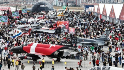 TEKNOFEST İstanbul’da gözler ve ayaklar havada