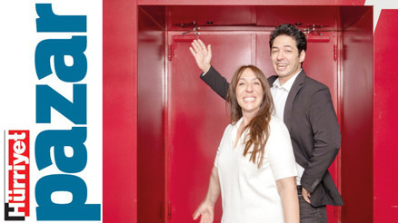 Mert Fırat: Erkek dünyasının kurduğu hegemonya hayatın her alanında etkisini gösteriyor Binnur Kaya: Ev hayatı, aile severim. Bir gün hafızamı kaybedebilirim ama sadakatimden şüphem olmaz Mert Fırat: Erkek dünyasının kurduğu hegemonya hayatın her alanında etkisini gösteriyor Binnur Kaya: Ev hayatı, aile severim. Bir gün hafızamı kaybedebilirim ama sadakatimden şüphem olmaz