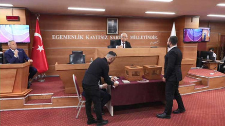 Bayrampaşa Belediyesinde Başkanvekilliği seçiminde kazanan CHPli isim oldu