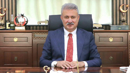 Aralarında belediye başkanı da var... İrtikap soruşturmasında 8 şüpheli adliyede
