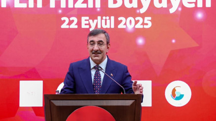 Cevdet Yılmaz: 2028 yılı hedefimiz net; enflasyonu tek haneye indireceğiz Cevdet Yılmaz: 2028 yılı hedefimiz net; enflasyonu tek haneye indireceğiz
