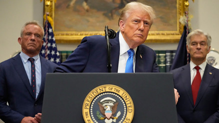 Trump, Tylenolün otizme yol açtığını iddia etti