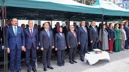 Azerbaycan Türkiyede okul açacak