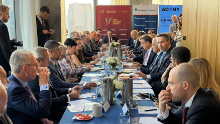 Bakan Bayraktardan ABDli iş insanlarına yatırım çağrısı