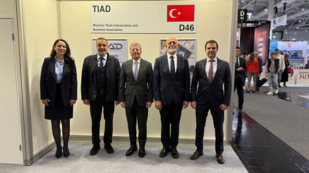 EMO Kapılarını açtı