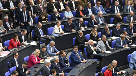 Federal Meclis’te söz düellosu