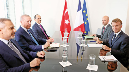 Türkevi’nde diplomasi trafiği