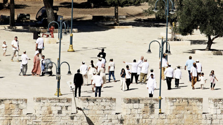 Yeni yıl bahanesiyle İsrailliler Mescid-i Aksa’yı bastı