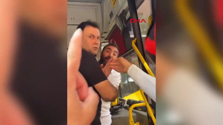 Kağıthane’de İETT otobüsünde karekod kavgası kamerada