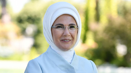 Emine Erdoğan: Her çocuk, eşit yaşama umuduna sahip olmalı Emine Erdoğan: Her çocuk, eşit yaşama umuduna sahip olmalı