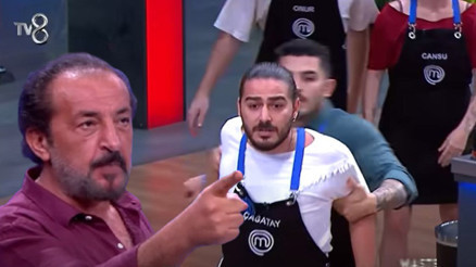 Masterchef Çağatay hakkındaki karar Mehmet Şef tarafından açıklandı: Pişmanım MasterChef Çağatay diskalifiye mi oldu, elendi mi Masterchef Çağatay kimdir Masterchef Çağatay hakkındaki karar Mehmet Şef tarafından açıklandı: Pişmanım MasterChef Çağatay diskalifiye mi oldu, elendi mi Masterchef Çağatay kimdir
