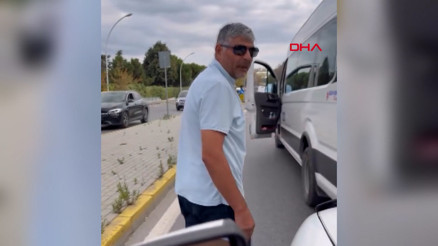 Skandal Öğrenci servis şoföründen trafikte tehdit ve yol kesme