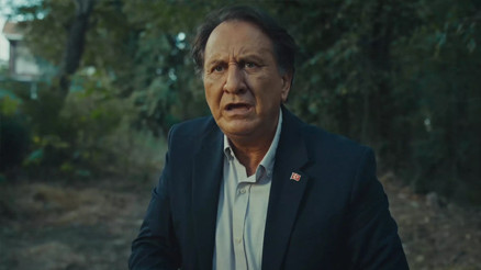 ARKA SOKAKLAR HÜSNÜ ÖLDÜ MÜ, YAŞIYOR MU Arka Sokakların Hüsnü Çobanı Özgür Ozan diziden ayrılıyor mu