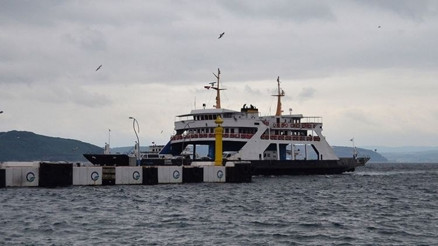 Güney Marmara’da feribot seferlerine olumsuz hava engeli Güney Marmara’da feribot seferlerine olumsuz hava engeli