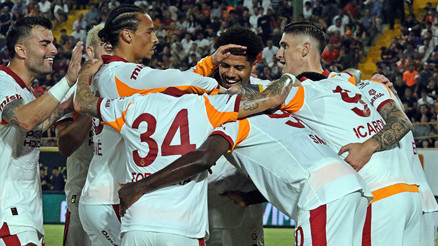 Galatasaray gözünü Fenerbahçenin rekoruna dikti