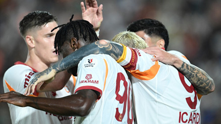 Seçme şansım olsa geçen yılın Galatasarayını tercih ederdim