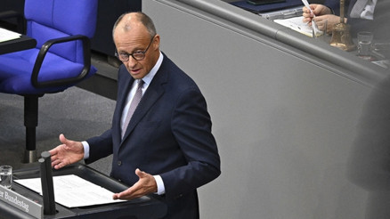 Merz, mazotlu ve benzinli araç yasağına karşı