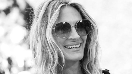 ‘Ben hem sinema yıldızı hem de evimin kadınıyım’ diyordu… Ünlü çiftin arasında ‘iş’ girdi… Çocukları büyüyünce kendini dışarı attı