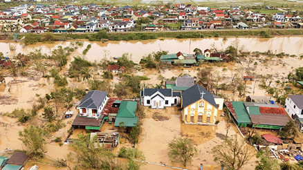 Bualoi Tayfunu Asyada etkisini sürdürüyor: Yaşamını yitirenlerin sayısı 19a yükseldi
