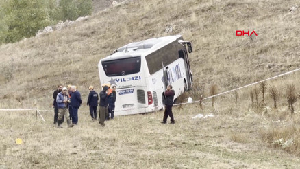Sivasta TIR ile yolcu otobüsü çarpıştı Çok sayıda yaralı var