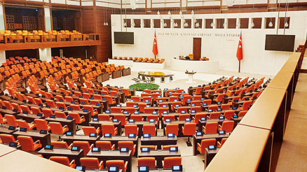 TBMM sıcak gündemle açılıyor
