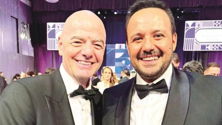 FIFA Başkanı’nı duygulandırdı