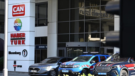 Can Holding soruşturması: Turgay Cinerin oğlu ve CEO için tutuklama talebi Can Holding soruşturması: Turgay Cinerin oğlu ve CEO için tutuklama talebi