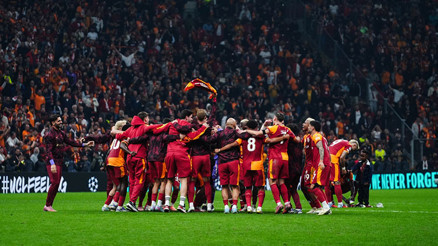 Liverpool, İstanbul cehenneminde diz çöktü