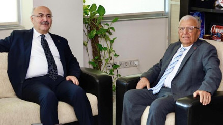 Adana Valisi Yavuz Selim Köşgerden özel açıklamalar Lezzete Çağrı Adana Valisi Yavuz Selim Köşgerden özel açıklamalar Lezzete Çağrı