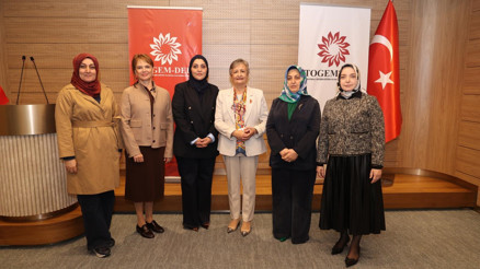 TOGEMDER 20’nci yılında ‘Hayat Ağacı’ logosunu tanıttı TOGEMDER 20’nci yılında ‘Hayat Ağacı’ logosunu tanıttı