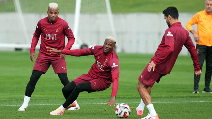 Galatasaray, Beşiktaş derbisine hazır Victor Osimhen...