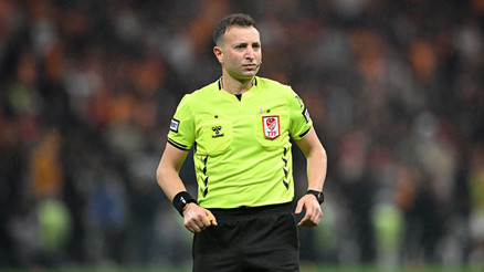 Galatasaray-Beşiktaş maçı için Trioda Deniz Çobandan flaş iddia: Derbi tekrar edilebilir Galatasaray-Beşiktaş maçı için Trioda Deniz Çobandan flaş iddia: Derbi tekrar edilebilir