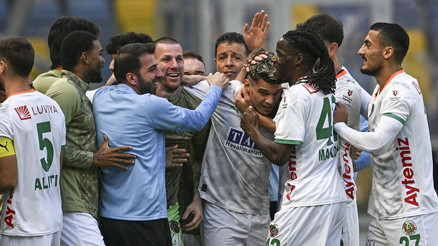 Oğul Hagiden babasını hatırlatan harika gol