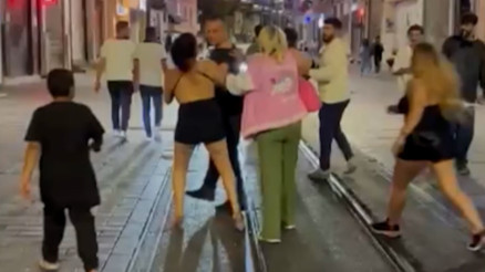 Kemerli tekmeli yumruklu kavga